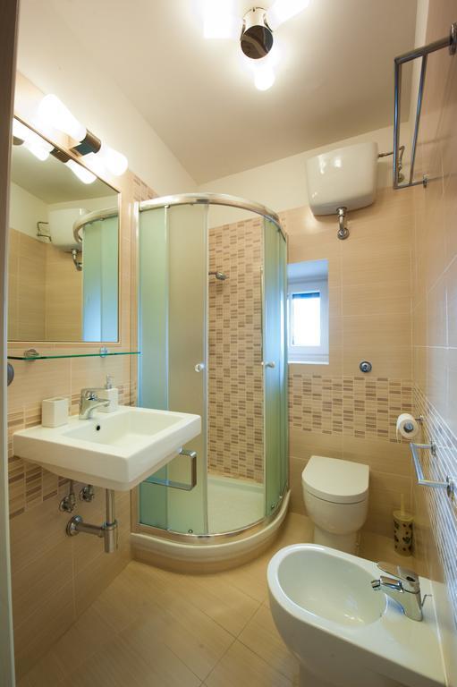La Sentinella Holiday House Браччано Номер фото